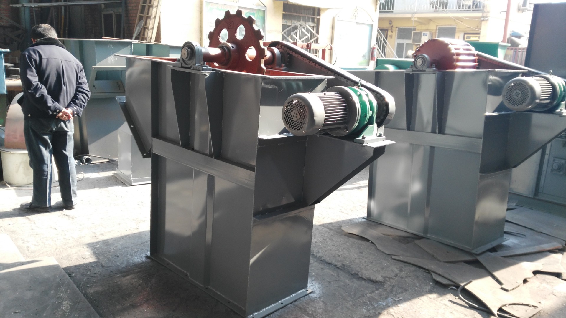 山西板(bǎn)鏈鬥提機 山西(xī)板鏈鬥提機