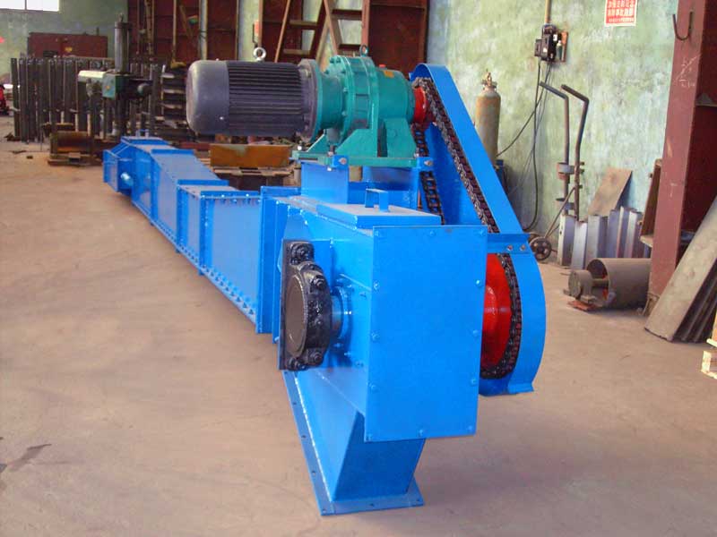 新（xīn）鄉鬥式（shì）提升機