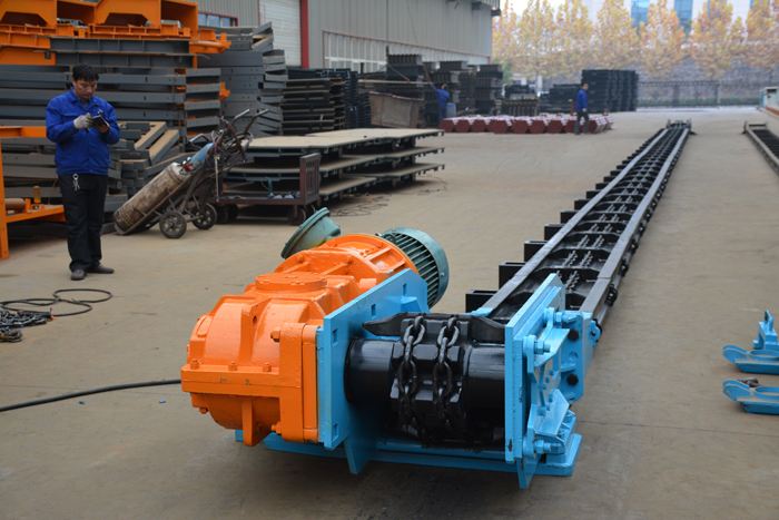 礦山刮板輸送機