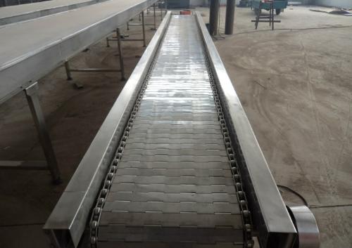不鏽鋼鏈板輸送機（jī）