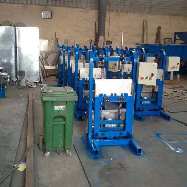 垃（lā）圾提升機