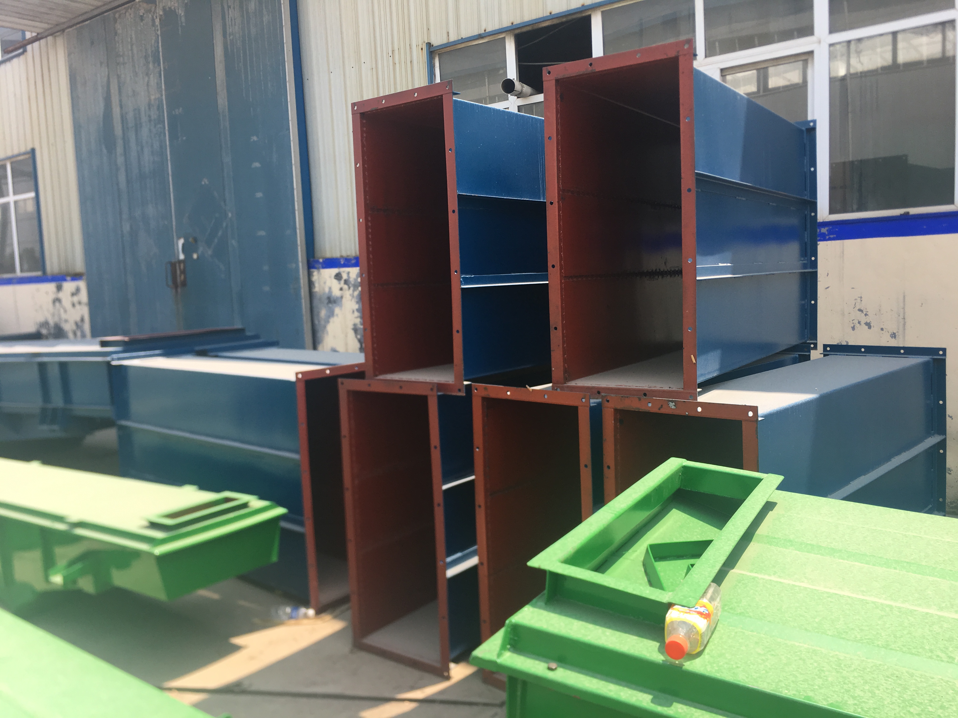 鬥式（shì）提升（shēng）機現貨