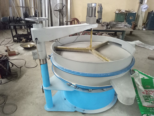 強（qiáng）製式振動篩4