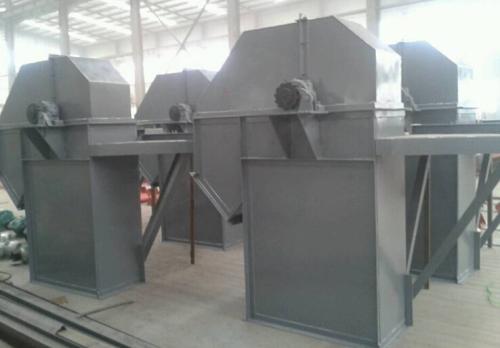 高效鬥提（tí）機多台機頭展示