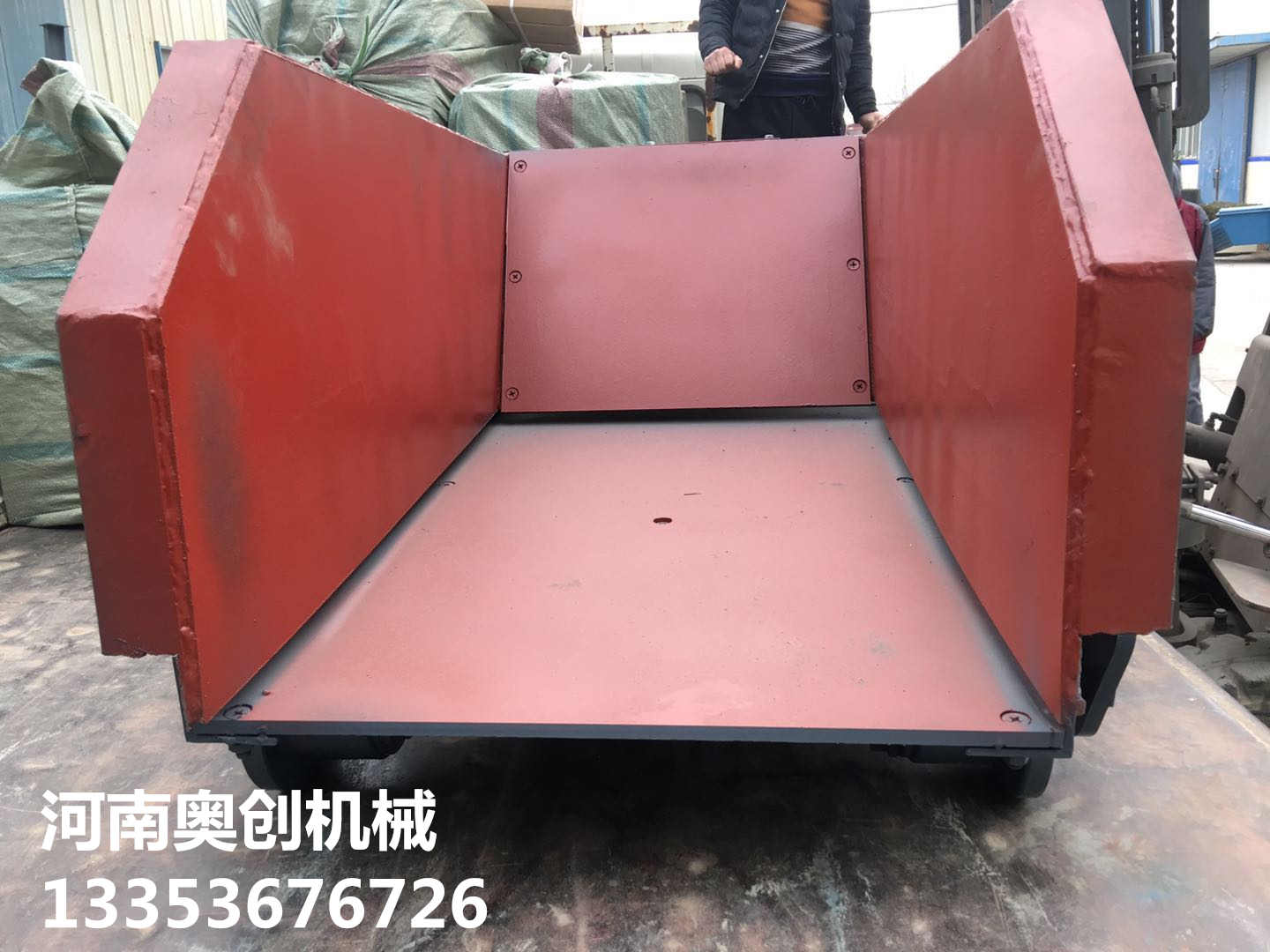 往（wǎng）複式給料機傳動原理3