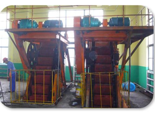 脫水鬥提機現場應用