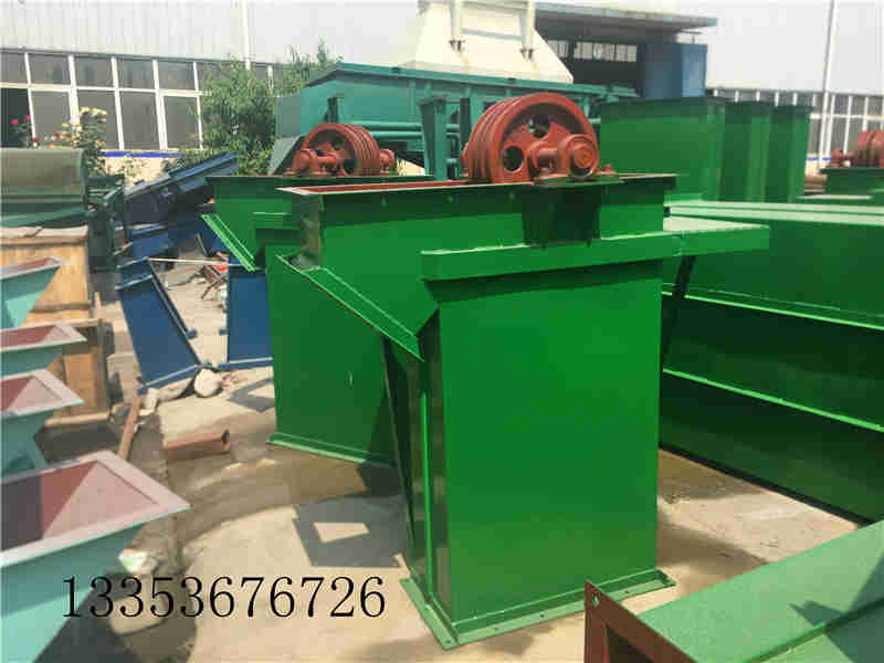 環鏈（liàn）鬥提機高清圖