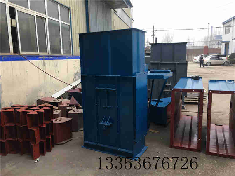 膠帶鬥式提（tí）升機（jī）下箱體