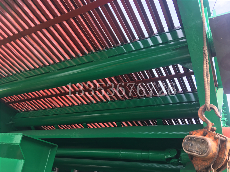 激振（zhèn）器形（xíng）式棒條篩分機1