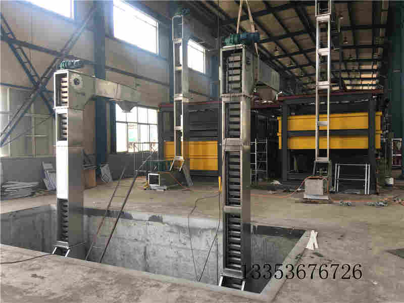 轉（zhuǎn）鬥（dòu）式Z型提升機現（xiàn）場安裝