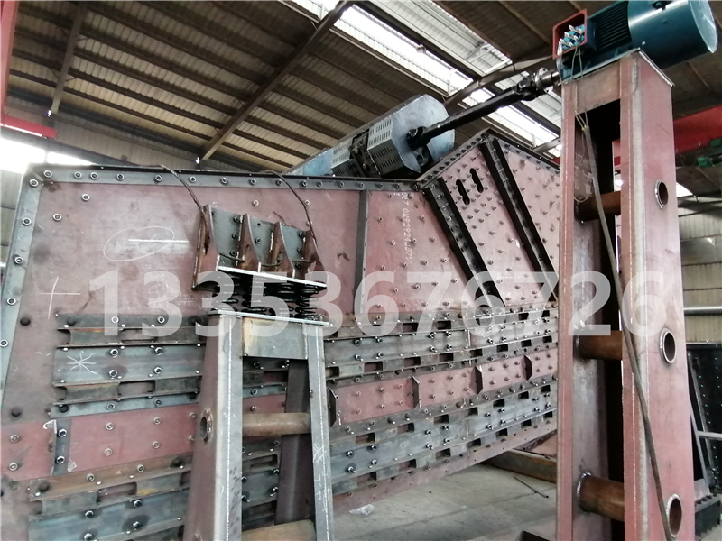 砂石骨料（liào）篩分處理張弛振動篩使用效果分（fèn）析（xī）1