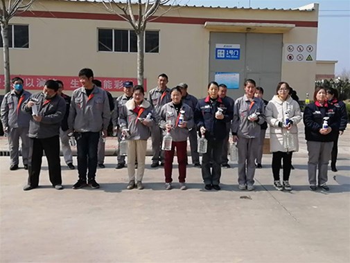 中勝塗料舉行慶“三八國際勞動婦（fù）女節”活動 