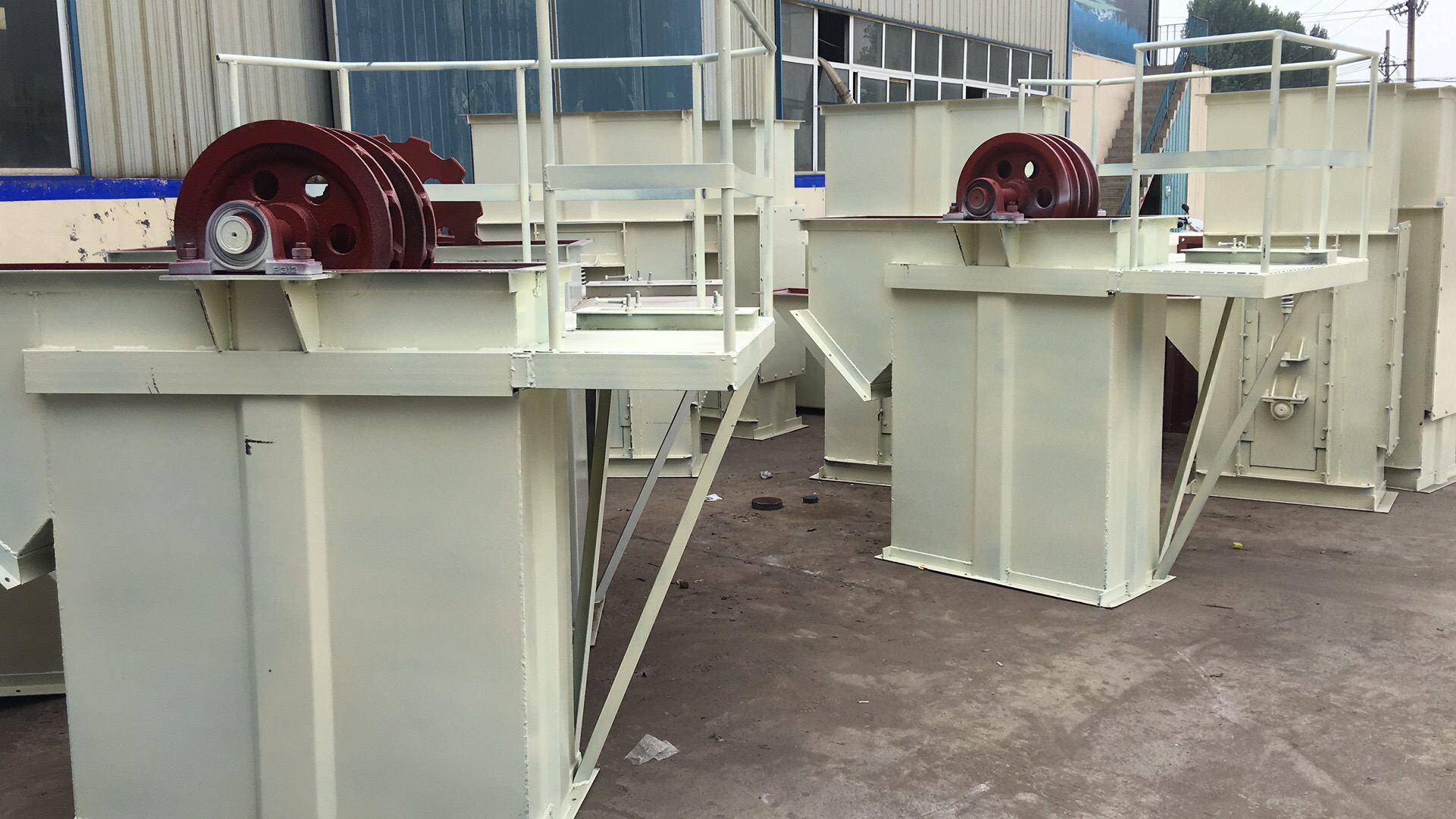 環鏈鬥提機廠家展示