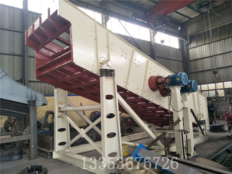 礦用圓振動篩分機廠（chǎng）家1