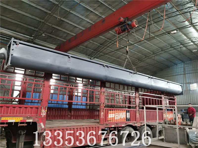 中間出料（liào）長距離螺旋輸送（sòng）機分節發貨