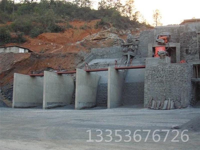 多規格（gé）吊掛式平麵往複篩