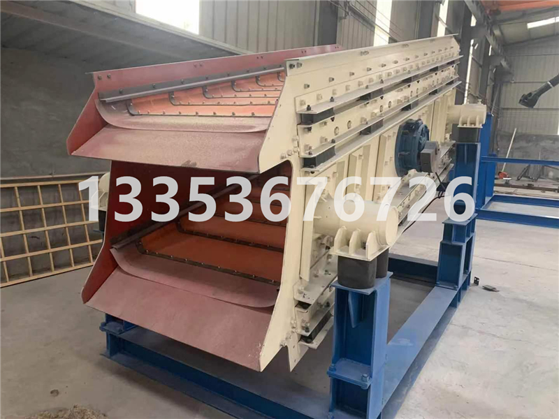 新型微粉弛張沸騰篩作（zuò）為石英砂篩分設備篩分精度怎麽樣？