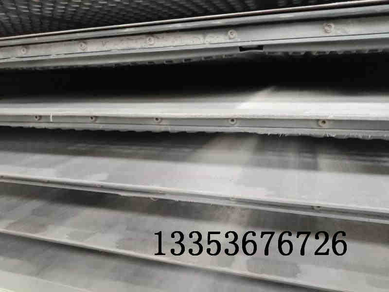 澱粉方形搖擺篩（shāi）采用（yòng）哪種清網方式可（kě）以實現（xiàn）不堵網？4