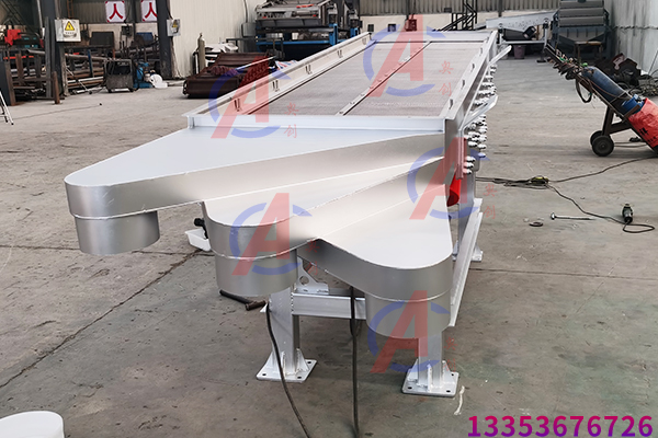 300目醫藥粉末直線篩（shāi）分機